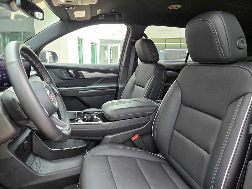 Used 2025 Buick Enclave Preferred image 28