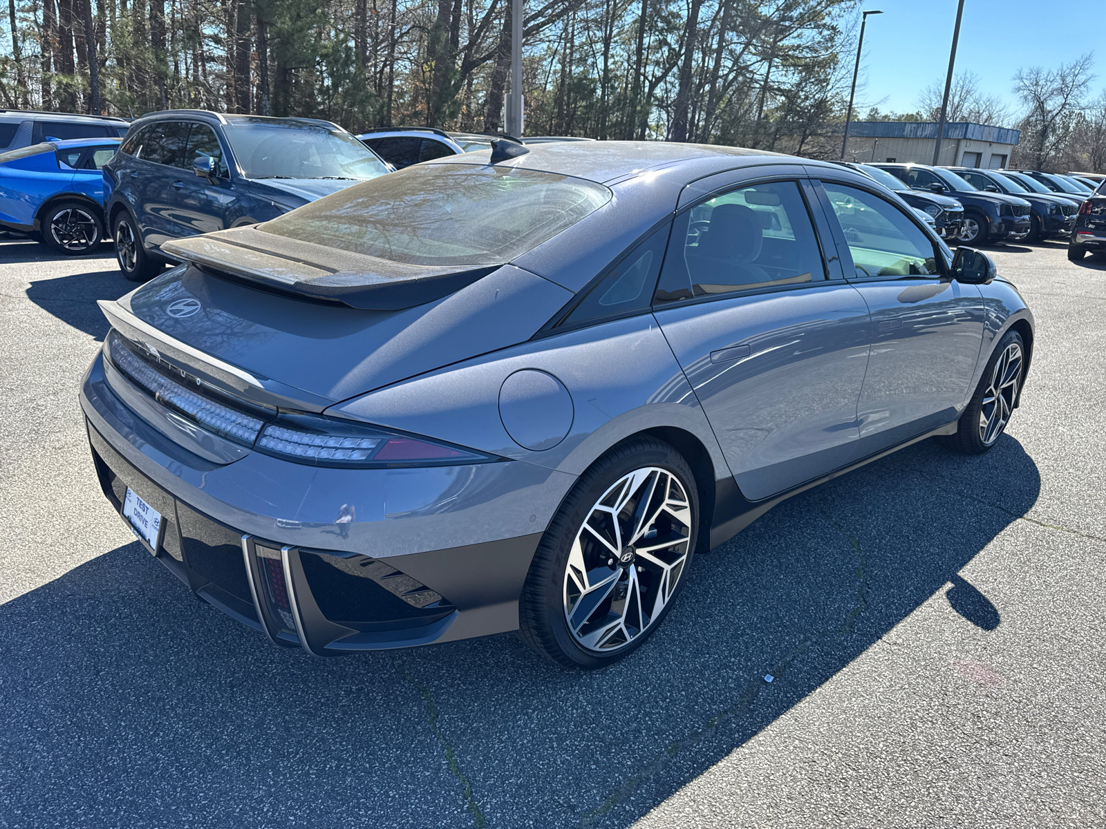 New 2025 Hyundai Ioniq 6 Limited image 8