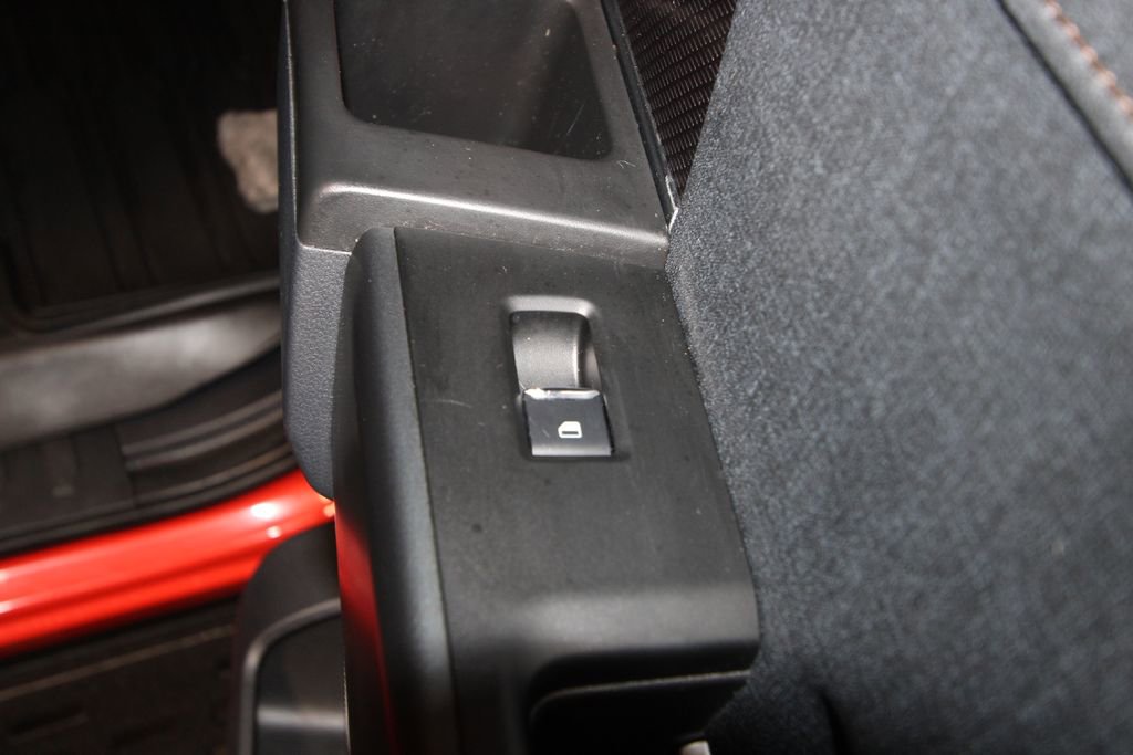 Used 2023 Ford F150 Raptor image 36