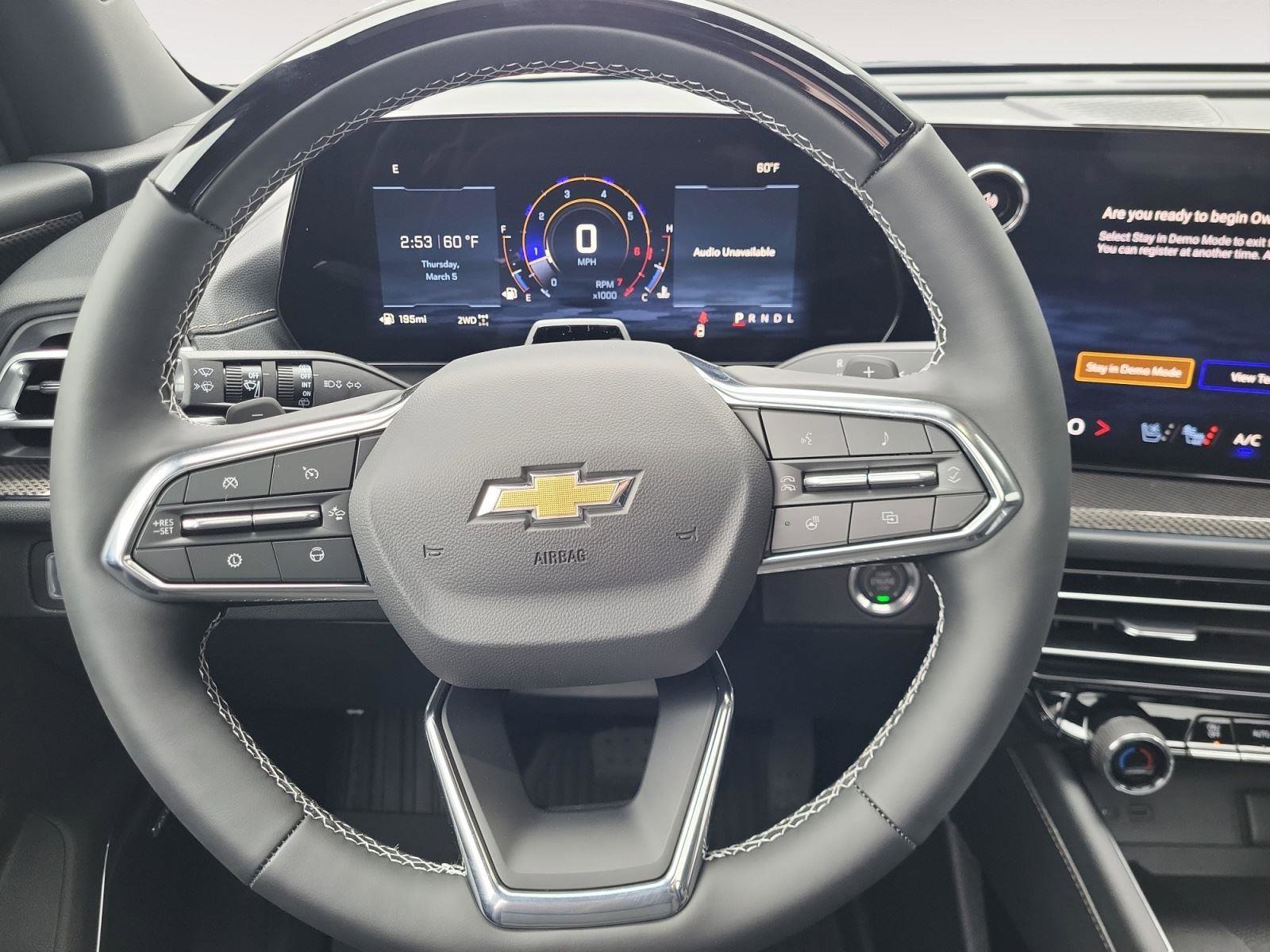 New 2026 Chevrolet Traverse High Country w/ LPO, Floor Liner Package AWD/4WD image 16