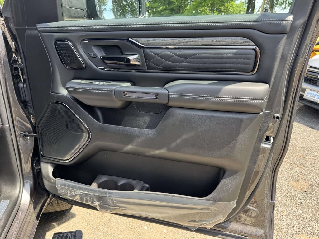 New 2026 RAM 1500 Limited AWD/4WD image 8