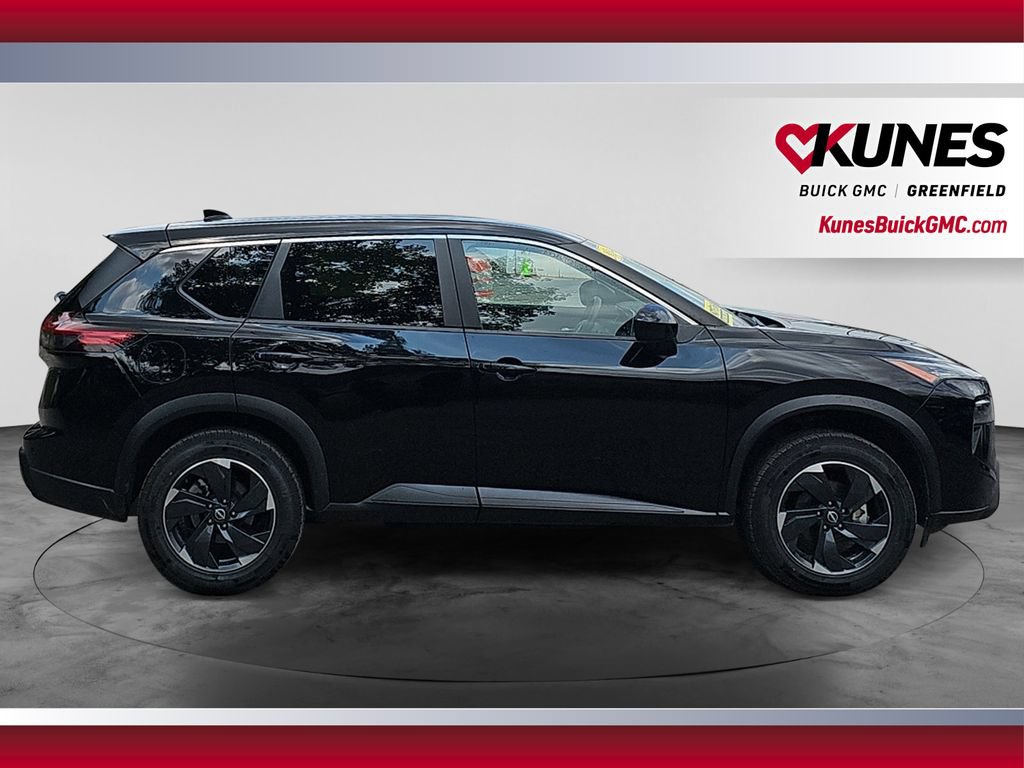 Used 2024 Nissan Rogue SV AWD/4WD image 12