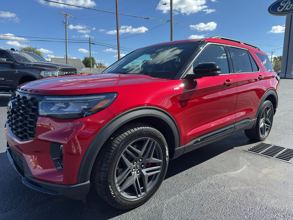 New 2025 Ford Explorer ST-Line w/ Premium Package image 4