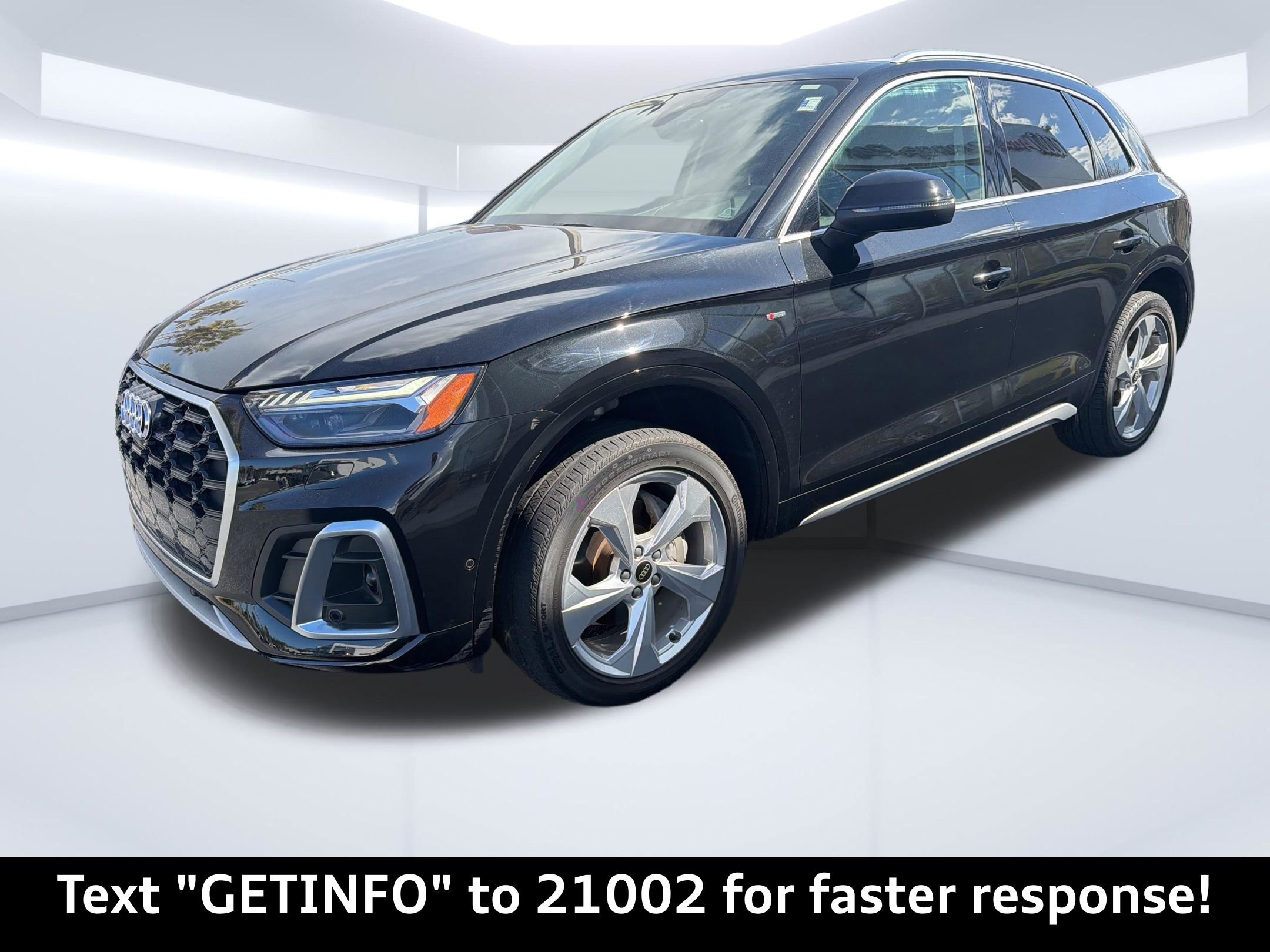 Used 2023 Audi Q5 2.0T Prestige w/ Prestige Package image 2