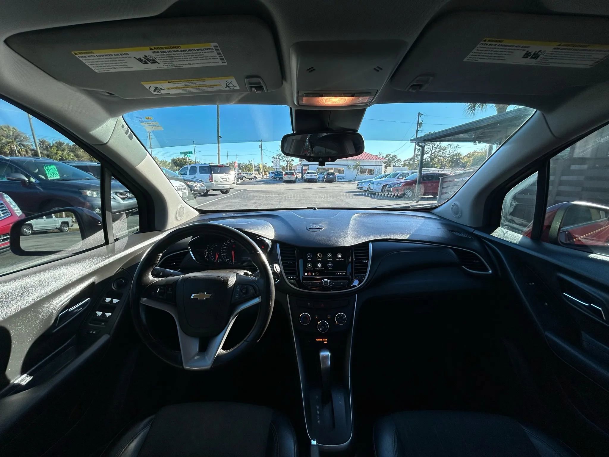 Used 2019 Chevrolet Trax LT w/ LT Convenience Package image 14