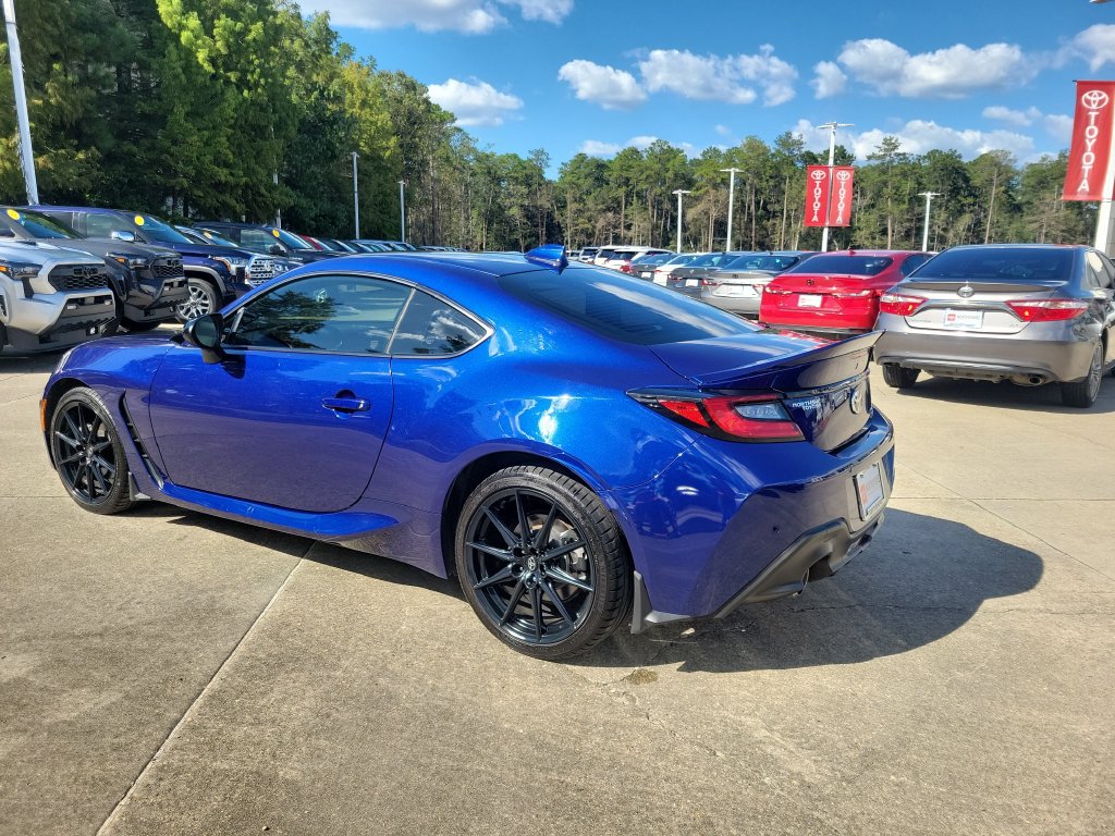 Certified 2023 Toyota GR86 Premium RWD image 3