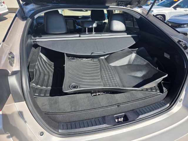 Used 2021 Toyota Prius Prime XLE w/ Carpet Mat Package (TMS) FWD image 14