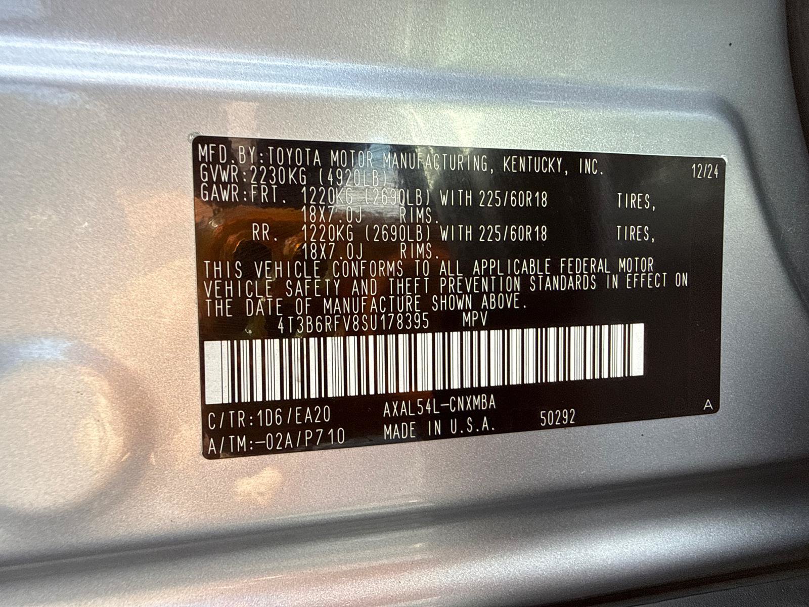Used 2025 Toyota RAV4 XLE Premium w/ Weather Package AWD/4WD image 33