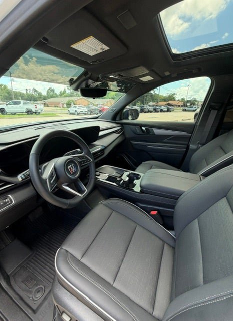 Used 2026 Buick Enclave Sport Touring w/ Power Package FWD image 9