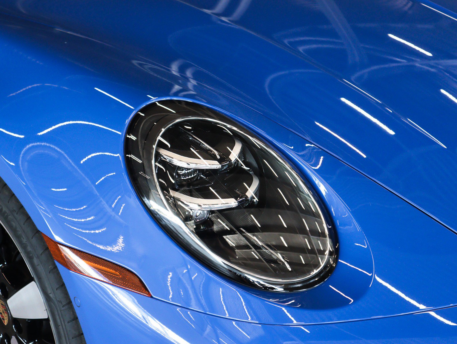 Certified 2025 Porsche 911 Carrera image 29