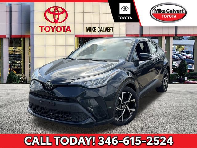 Used 2021 Toyota C-HR XLE FWD video 1