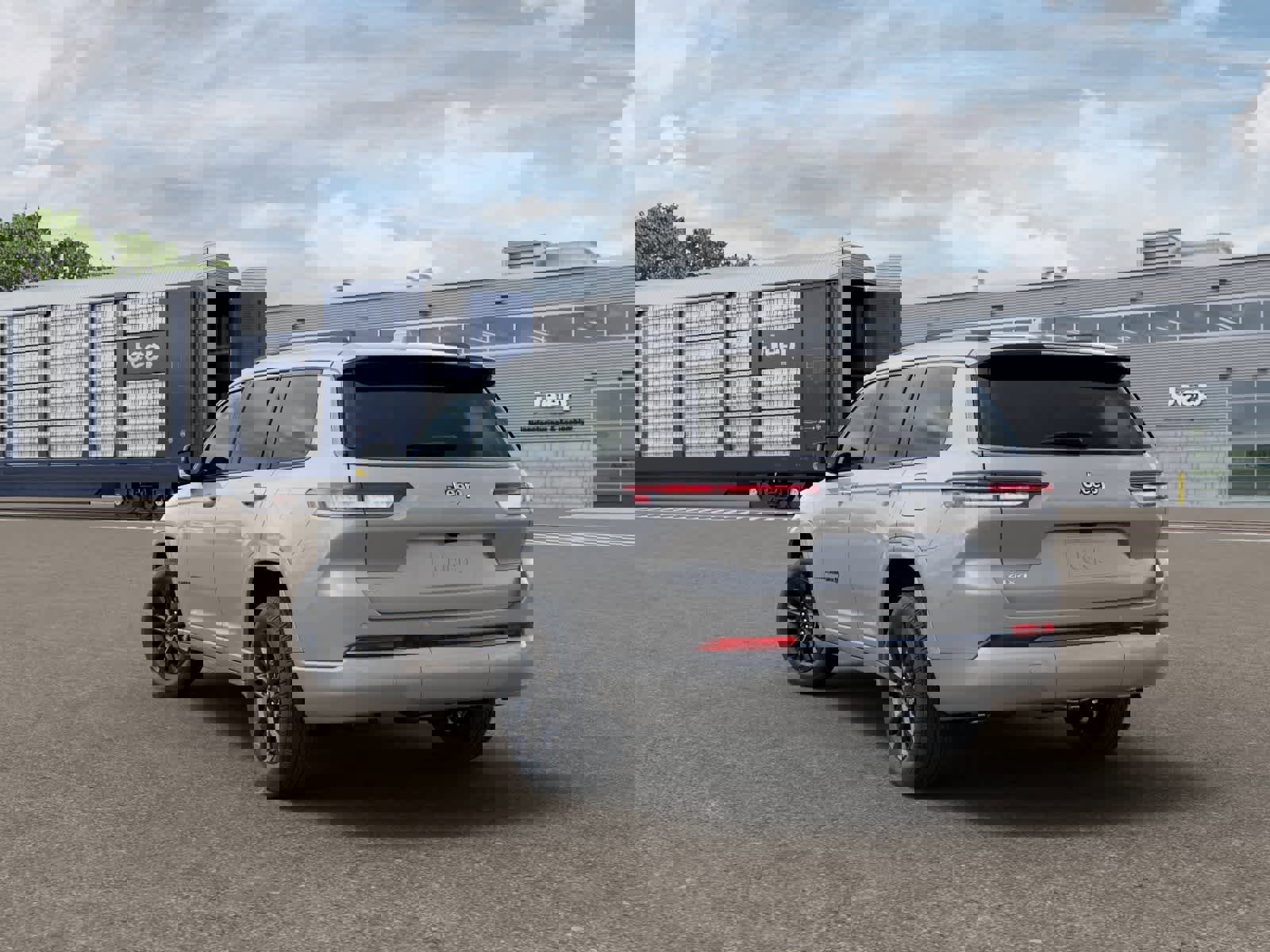 New 2026 Jeep Grand Cherokee L Limited image 3