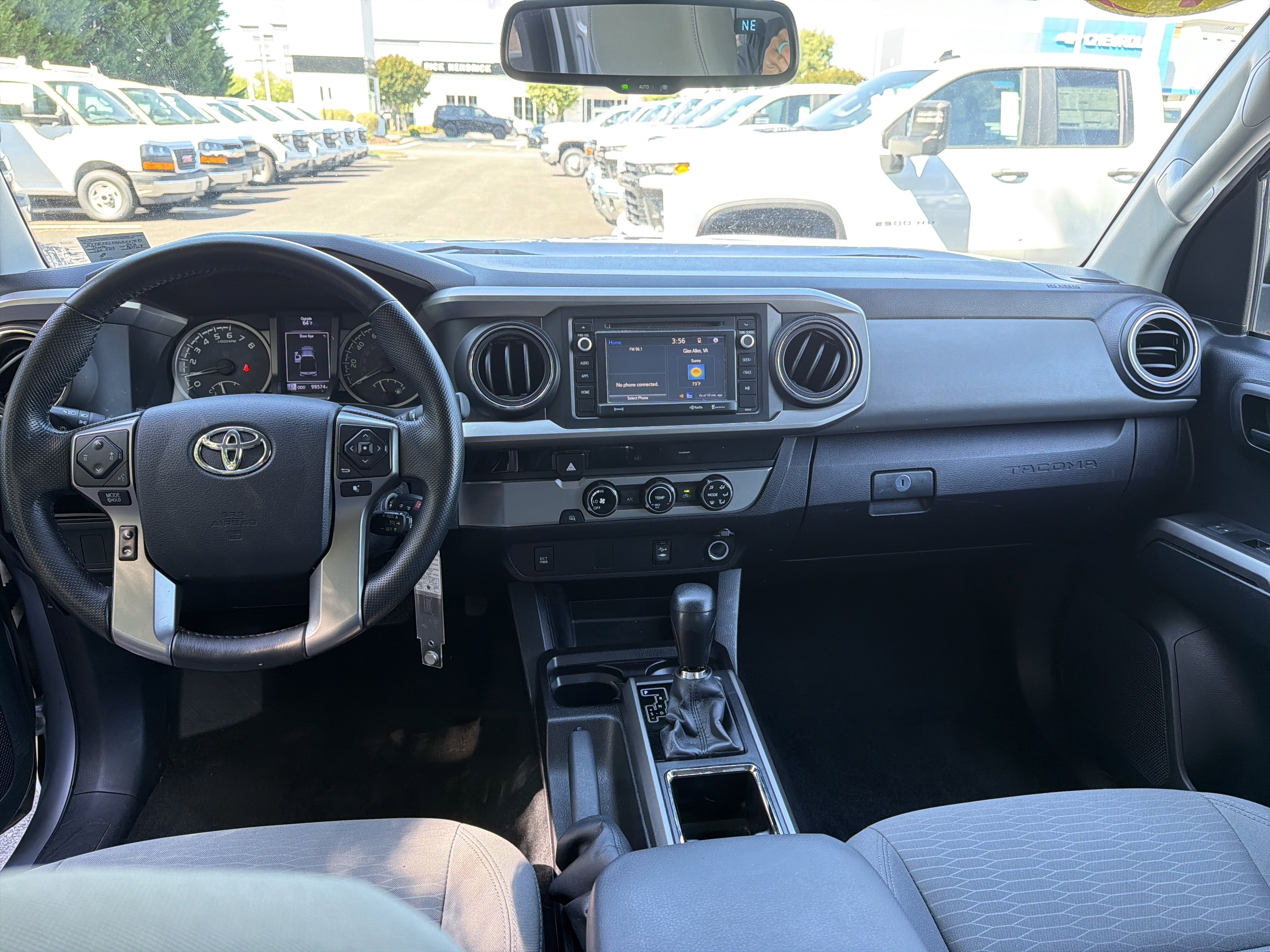 Used 2016 Toyota Tacoma SR5 w/ SR5 Appearance Package (SN) RWD image 28