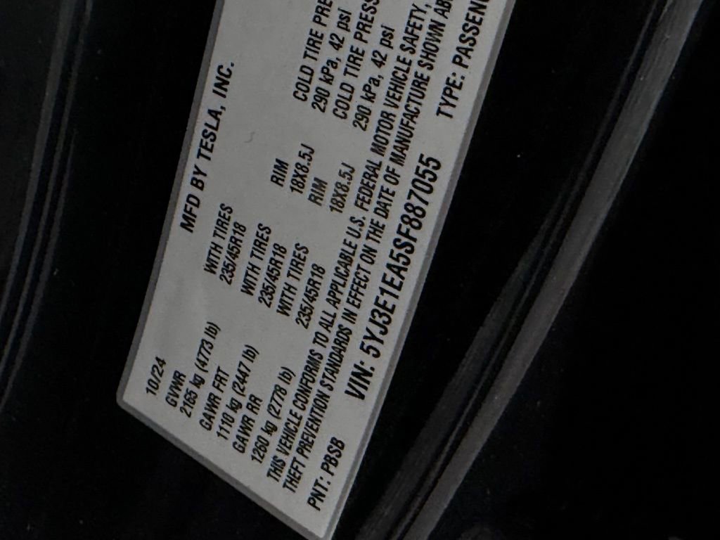 Used 2025 Tesla Model 3 Long Range image 37