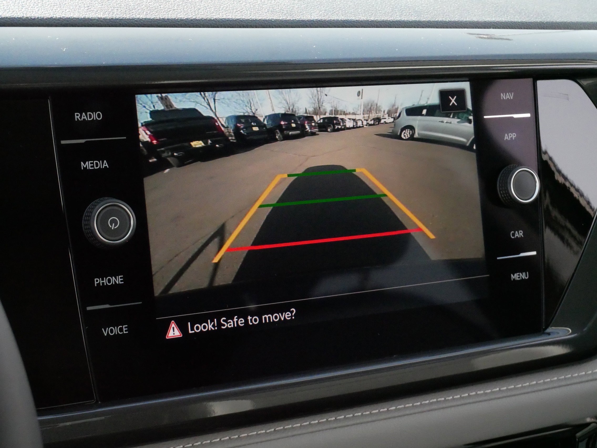 Certified 2024 Volkswagen Taos SEL image 30