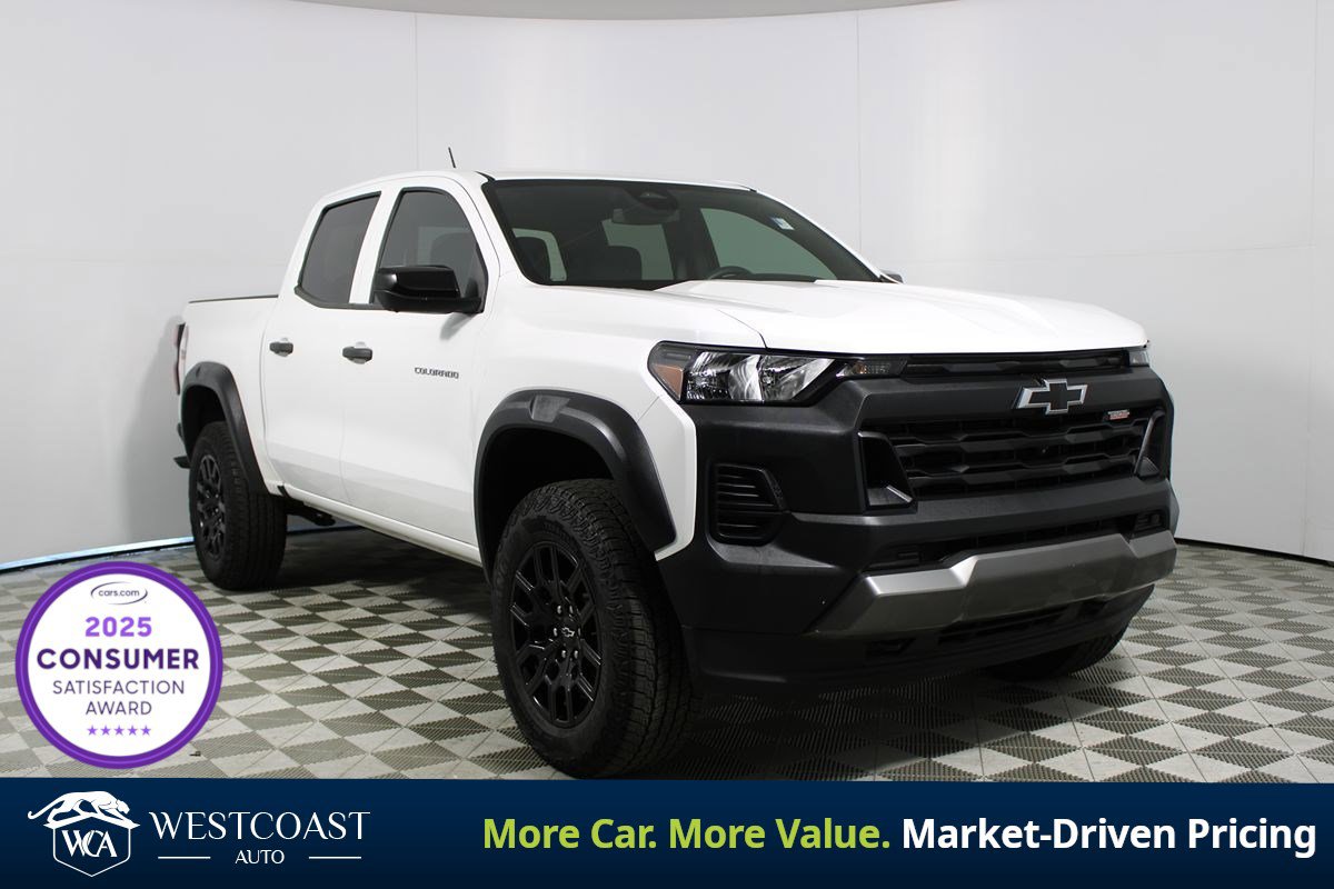 Used 2024 Chevrolet Colorado Trail Boss w/ Technology Package