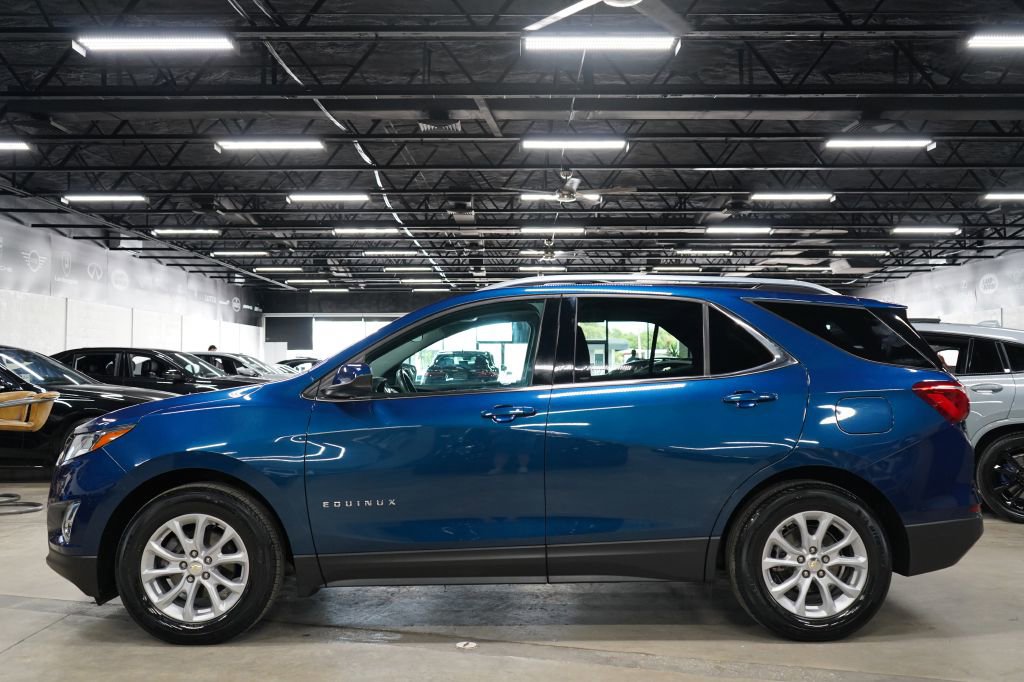 Used 2020 Chevrolet Equinox LT FWD image 2