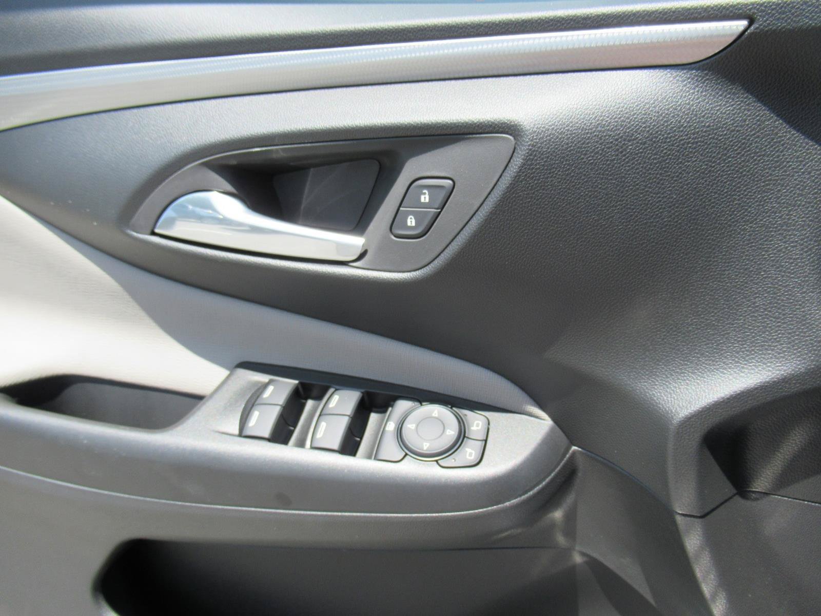 New 2026 Buick Envista Sport Touring FWD image 20