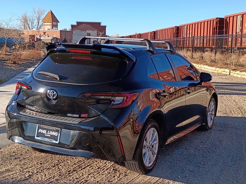 Used 2025 Toyota Corolla SE image 6
