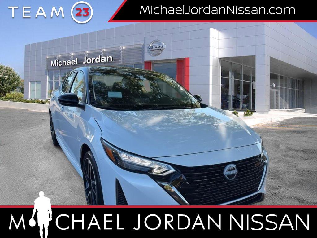 New 2025 Nissan Sentra SR image 1