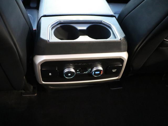 Used 2023 Ford Expedition Max XLT image 17
