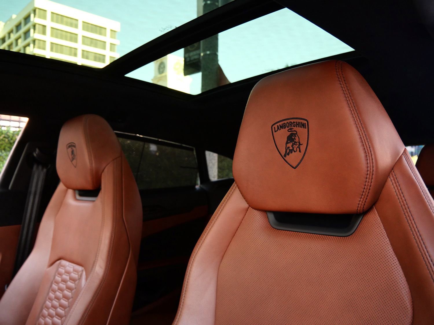 Used 2021 Lamborghini Urus image 19