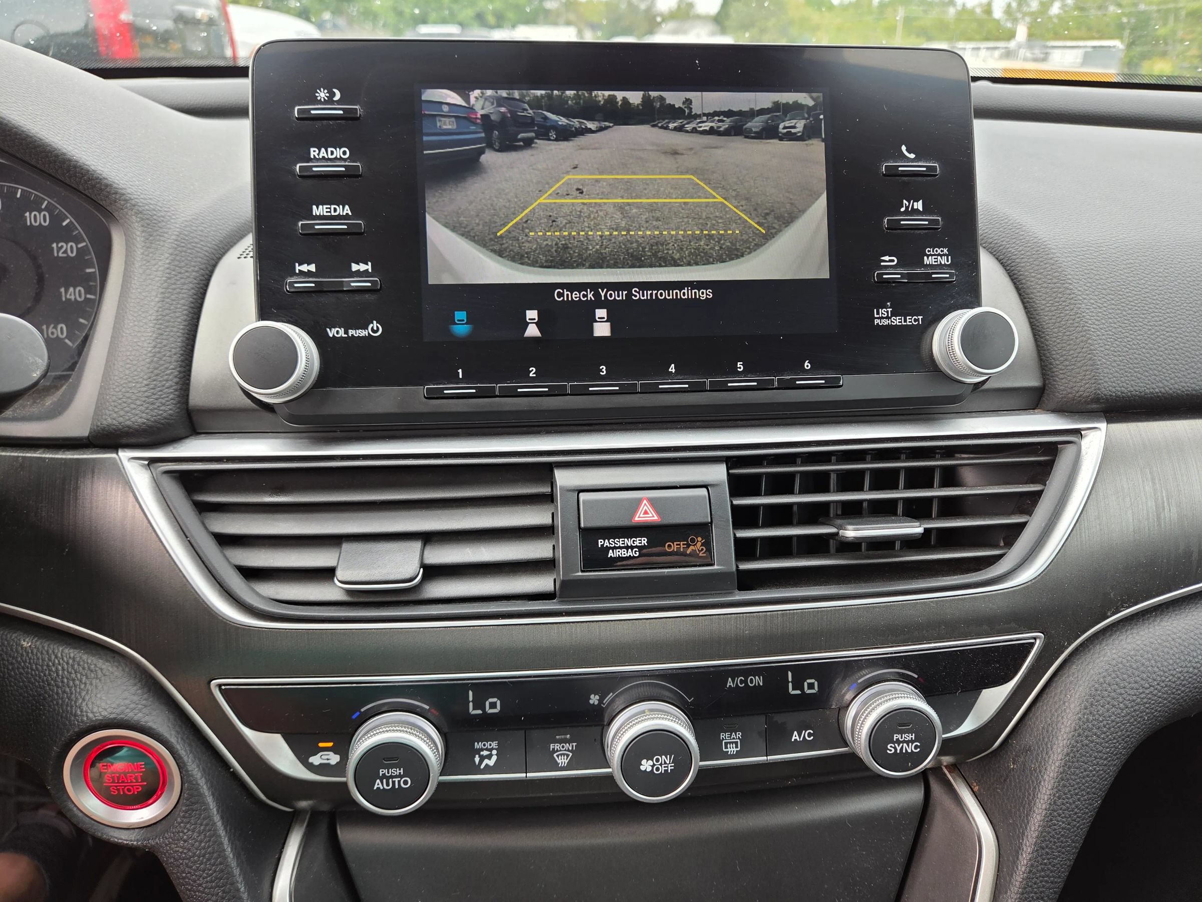 Used 2018 Honda Accord LX image 9