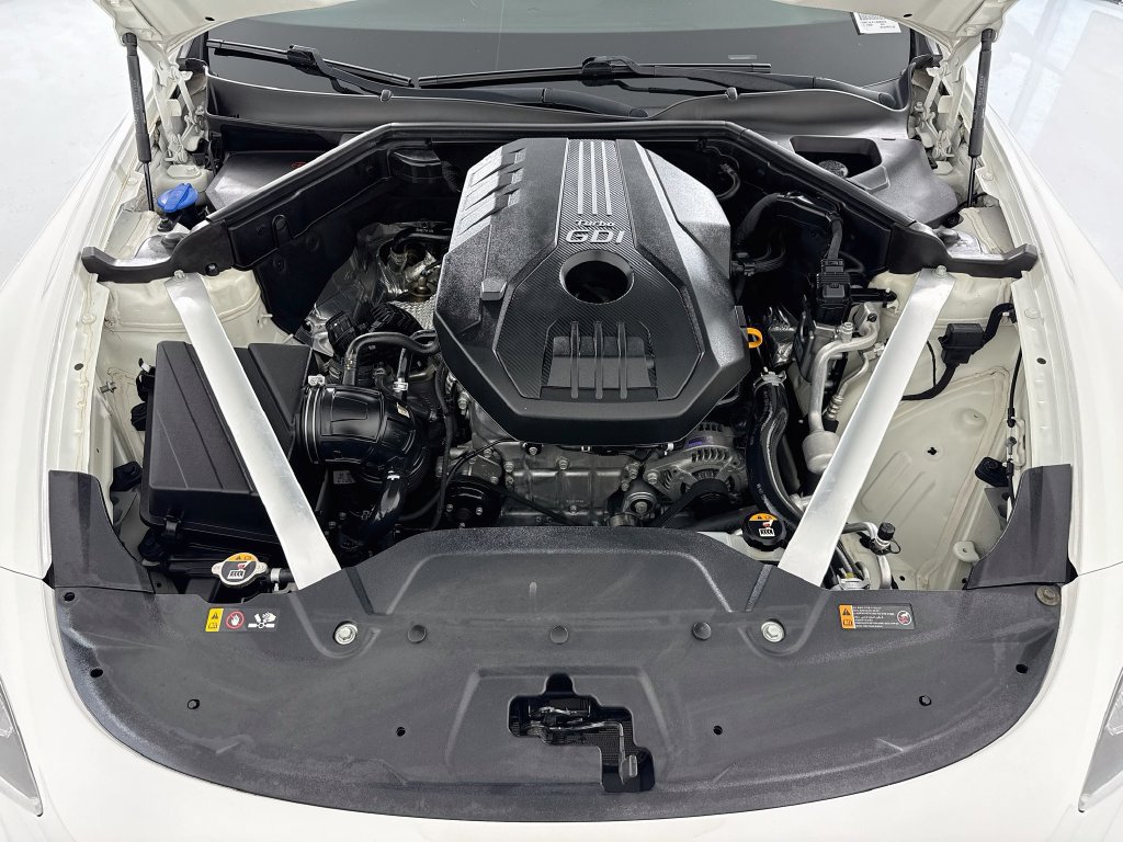 Used 2020 Kia Stinger GT-Line RWD image 29