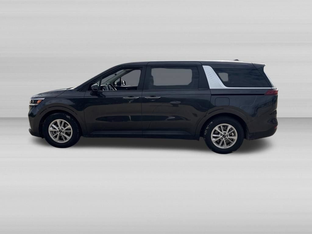 Used 2024 Kia Carnival LX FWD image 6