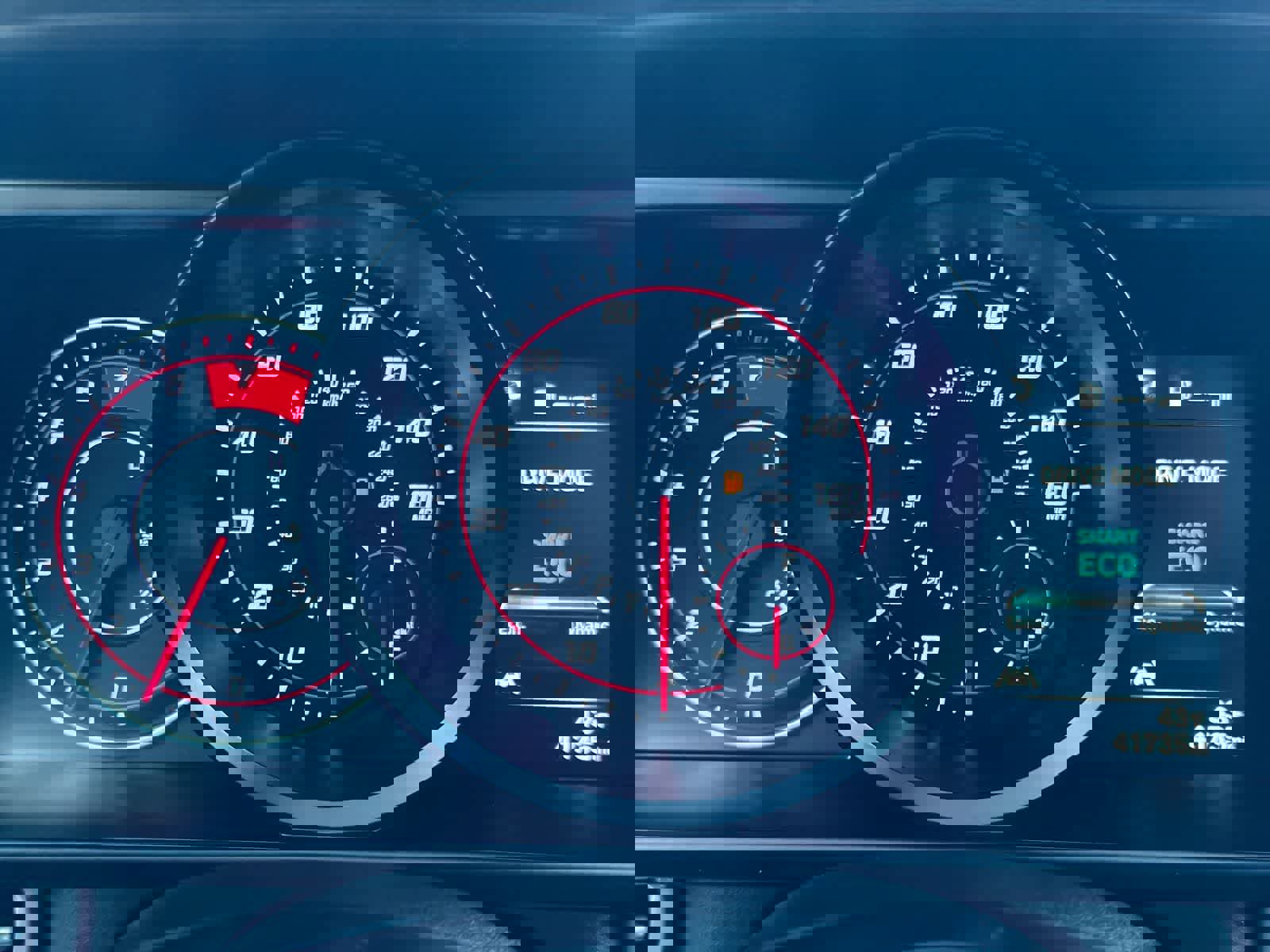 Used 2023 Hyundai Elantra SEL FWD image 33