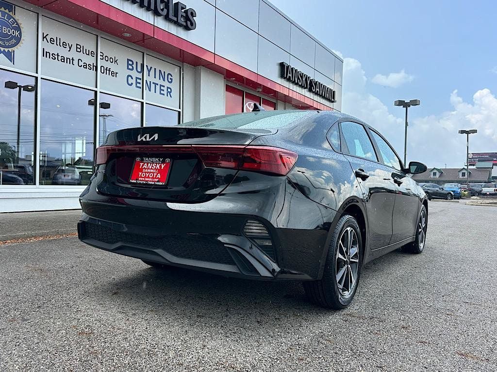 Used 2024 Kia Forte LXS FWD image 6