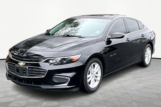 Used 2018 Chevrolet Malibu LT image 3