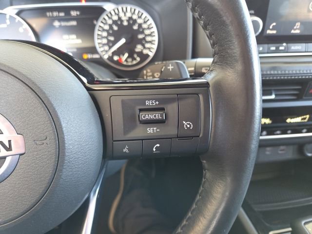 Used 2021 Nissan Rogue S FWD image 13