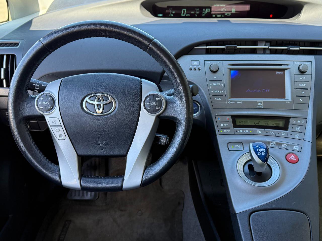 Used 2014 Toyota Prius Four FWD image 9