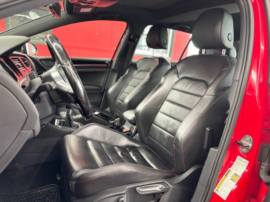 Used 2016 Volkswagen GTI SE w/ Lighting Package (SEL) FWD image 7
