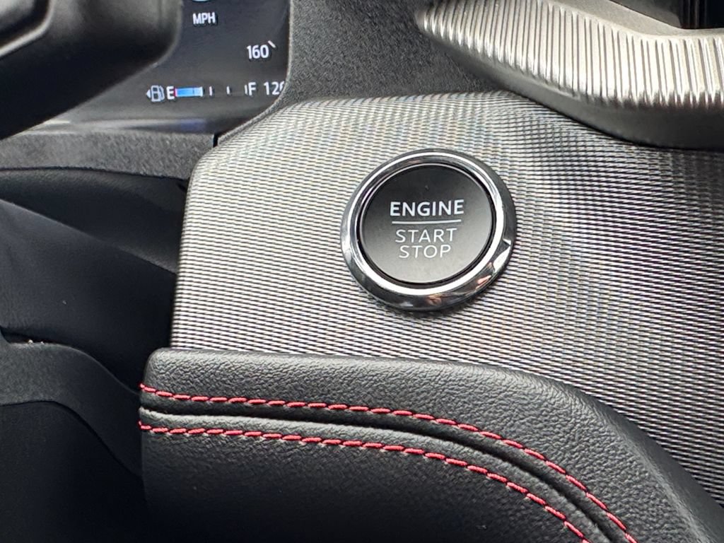 Used 2025 Ford Explorer ST-Line AWD/4WD image 34