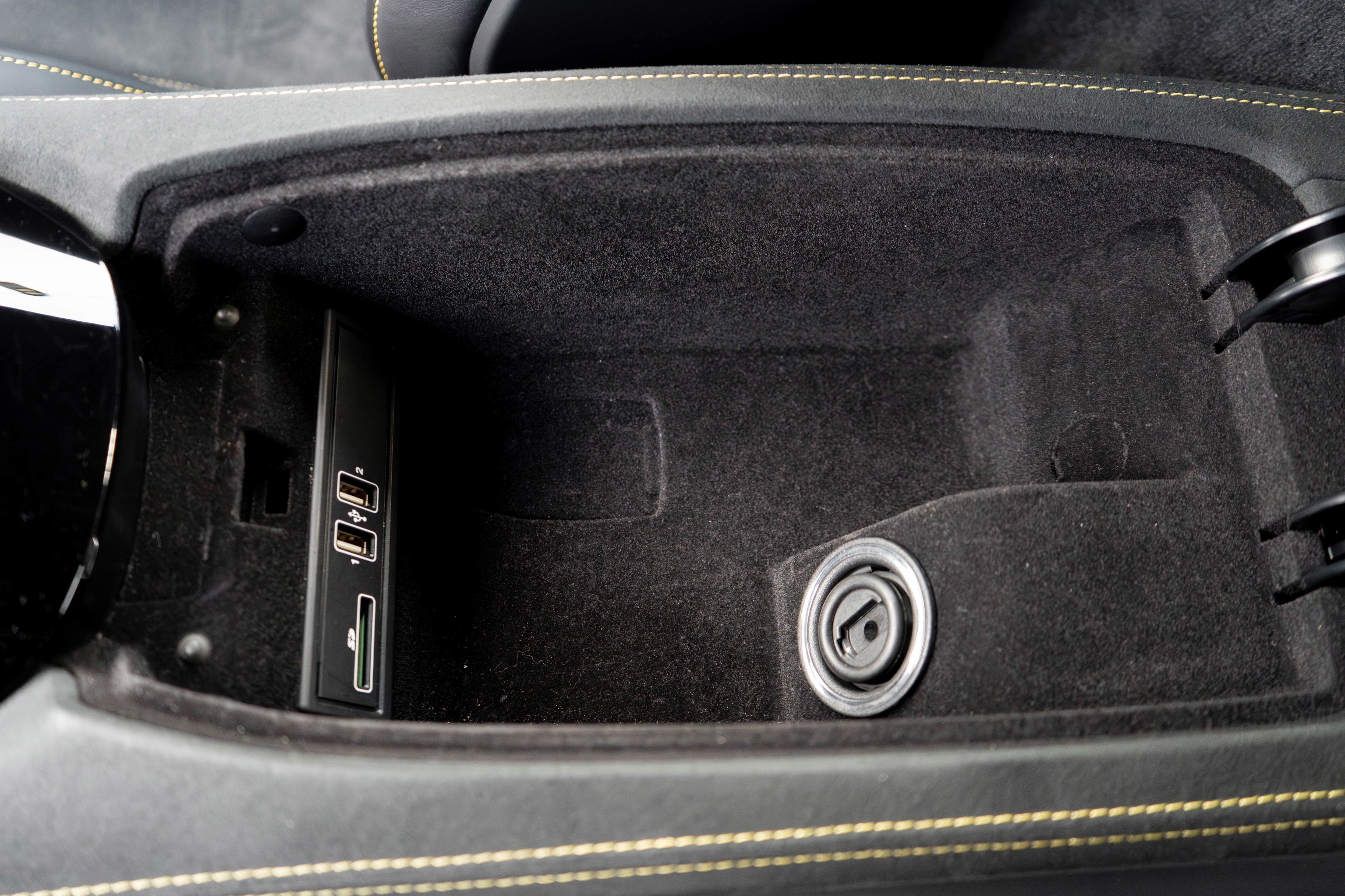 Used 2020 Mercedes-Benz AMG GT R image 35