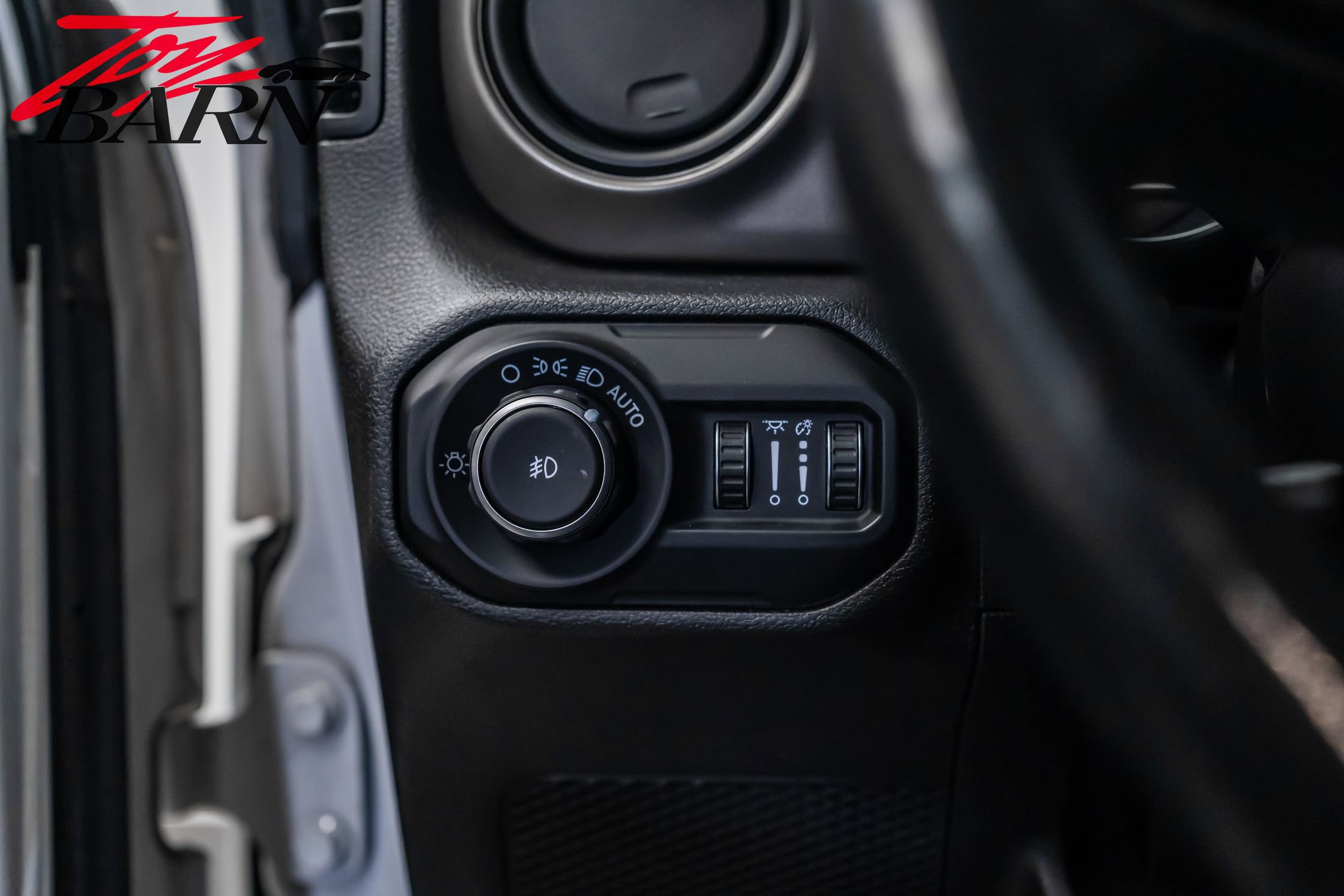 Used 2019 Jeep Wrangler Unlimited Sport S image 26