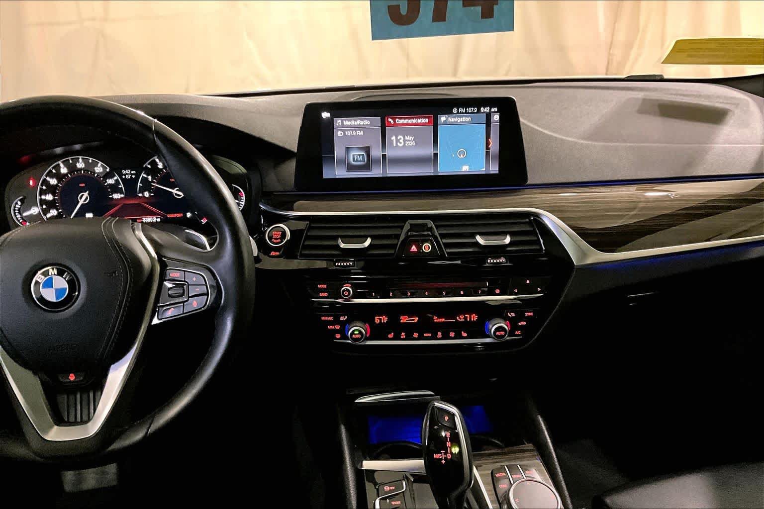 Used 2018 BMW 530i xDrive w/ Premium Package AWD/4WD image 11