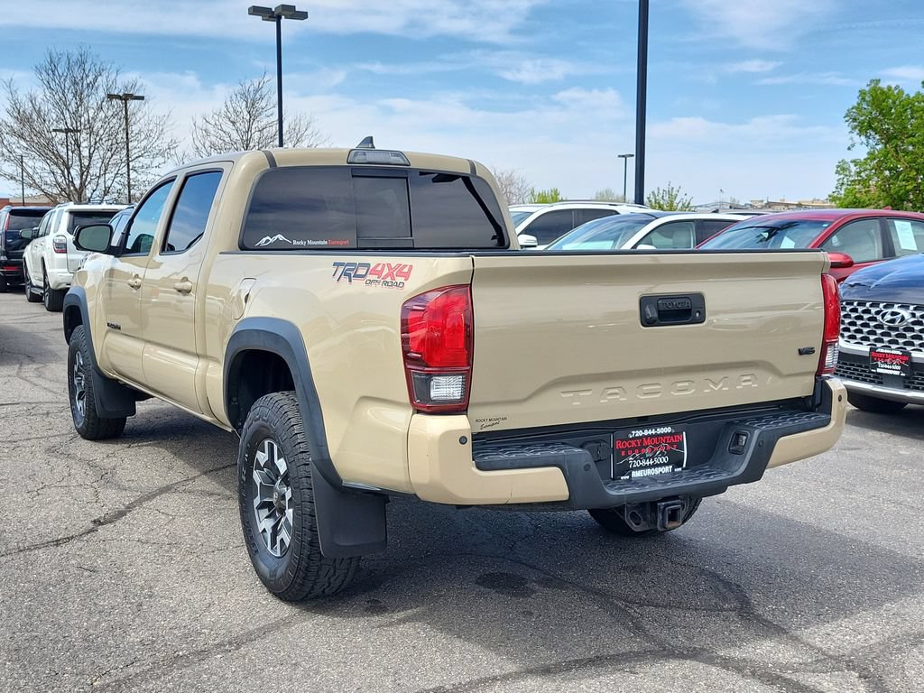 Used 2019 Toyota Tacoma TRD Off-Road w/ Technology Package AWD/4WD image 6