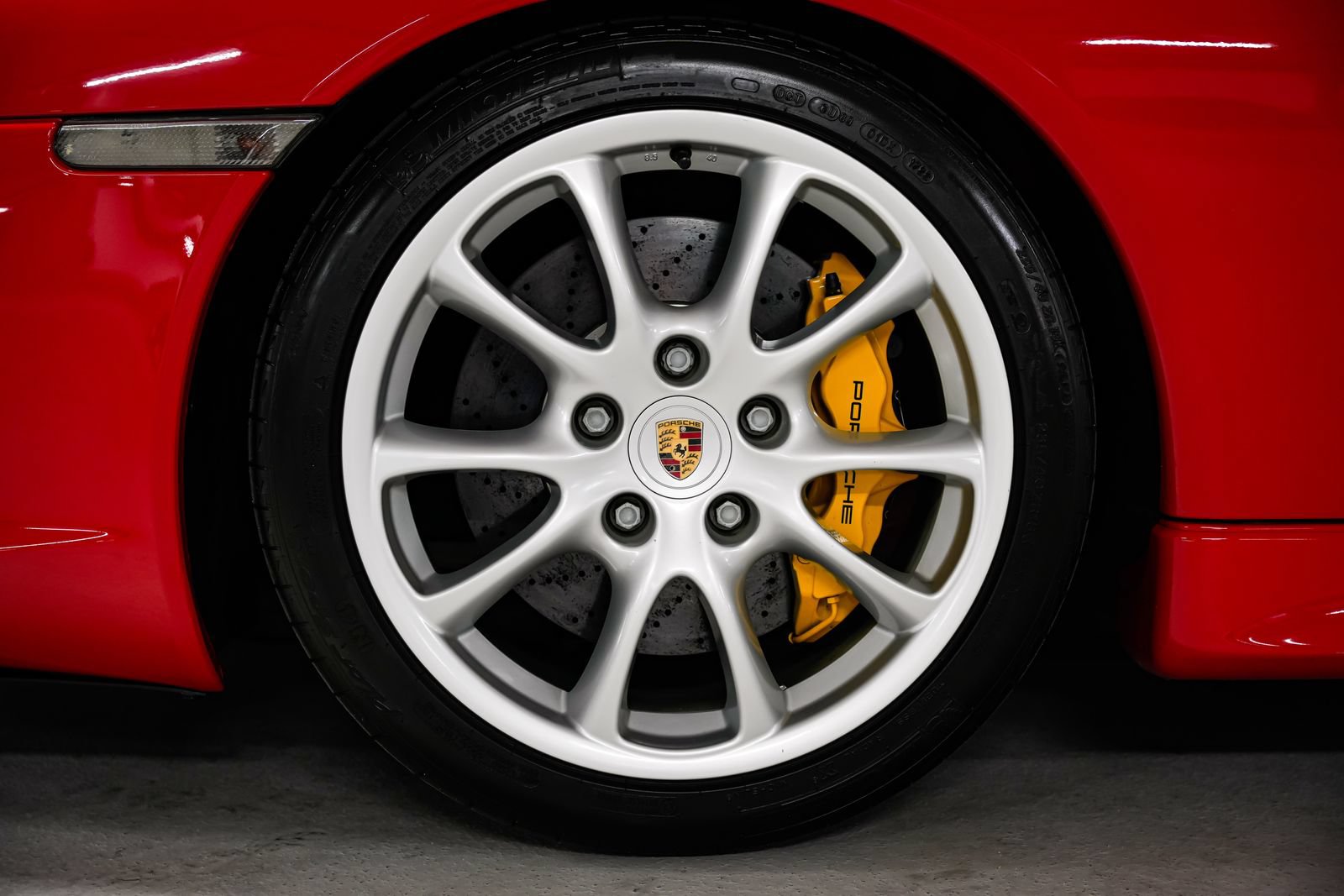 Used 2004 Porsche 911 GT3 RWD image 49