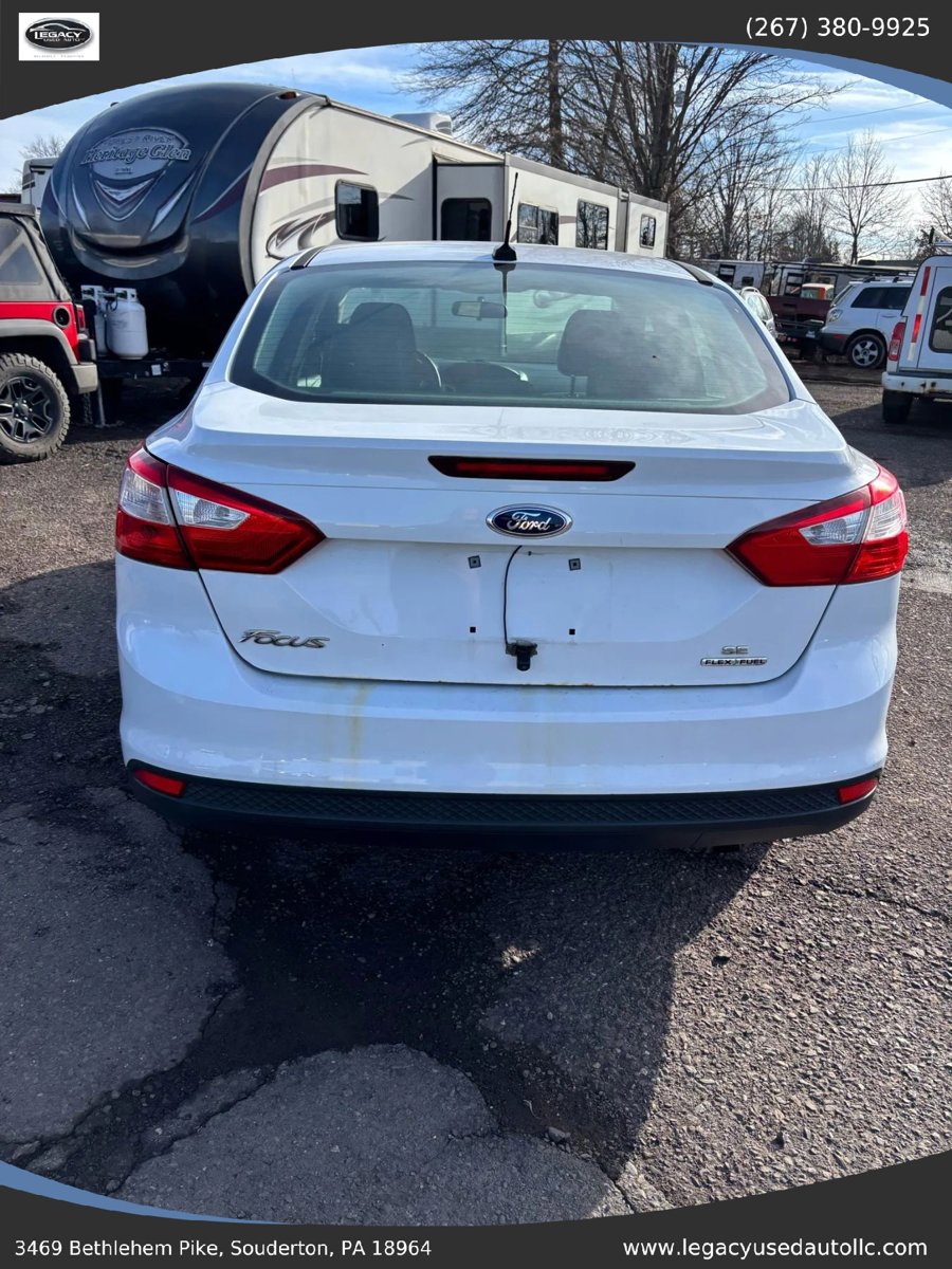 Used 2013 Ford Focus SE image 8