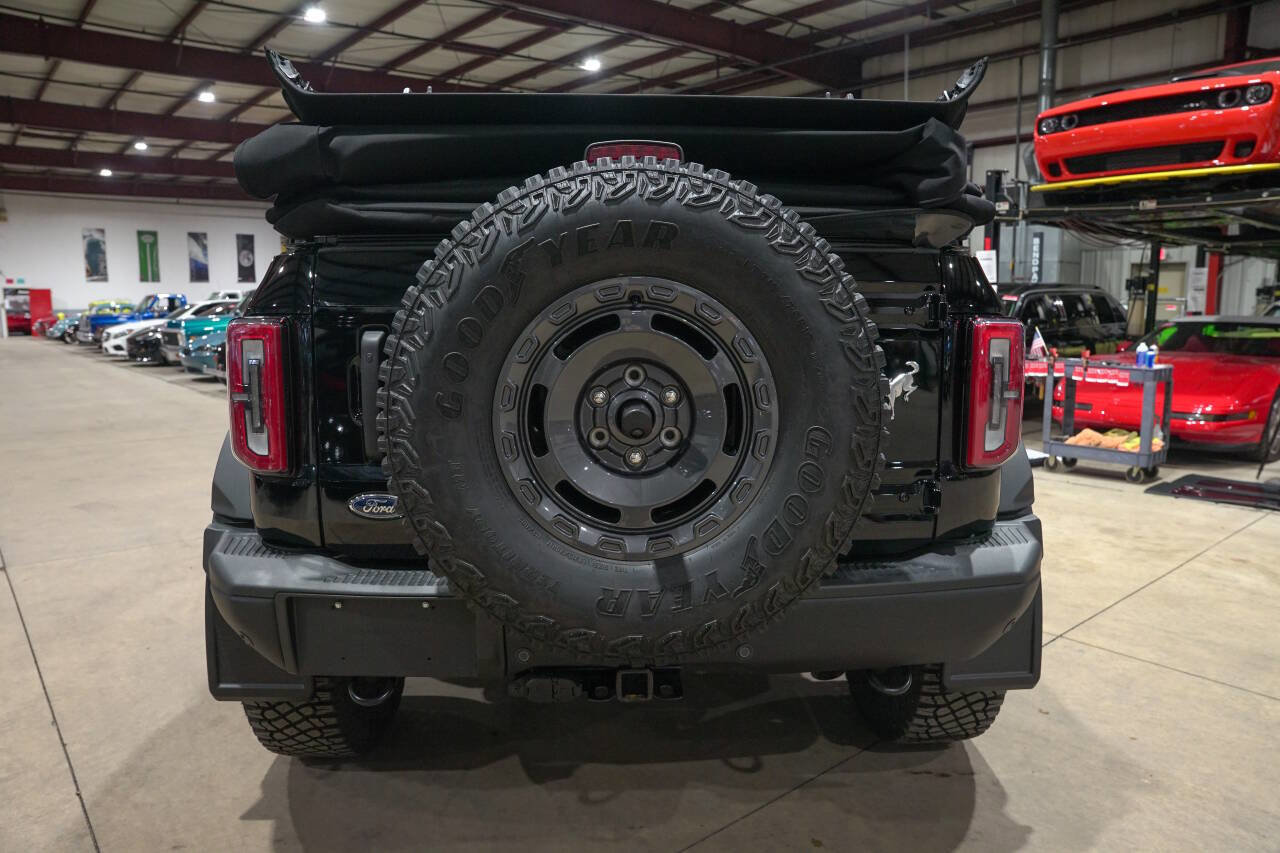 Used 2024 Ford Bronco Badlands image 7