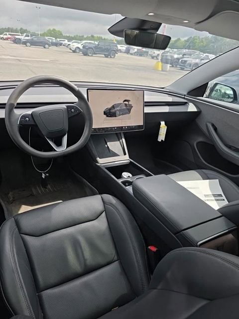 Used 2024 Tesla Model 3 Standard Range RWD image 12