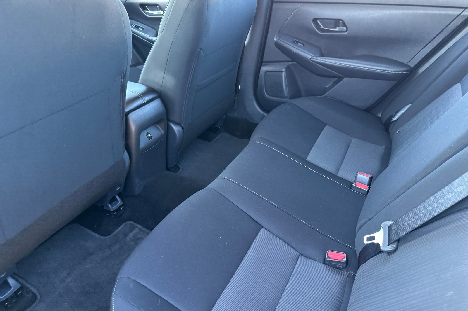 Used 2024 Nissan Sentra SV image 26