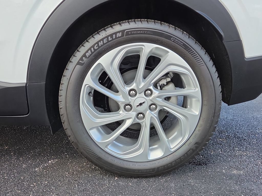 New 2027 Chevrolet Bolt LT FWD image 23