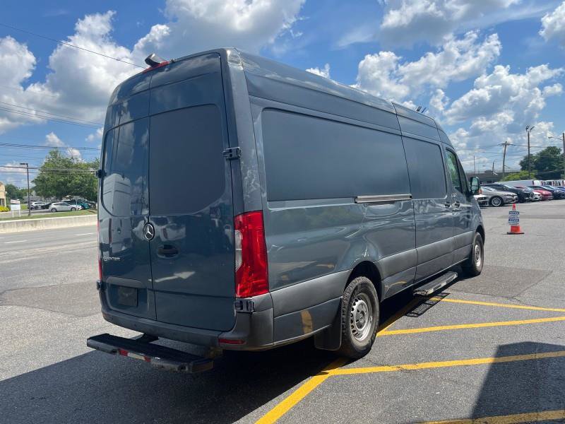 Used 2019 Mercedes-Benz Sprinter 170 image 7