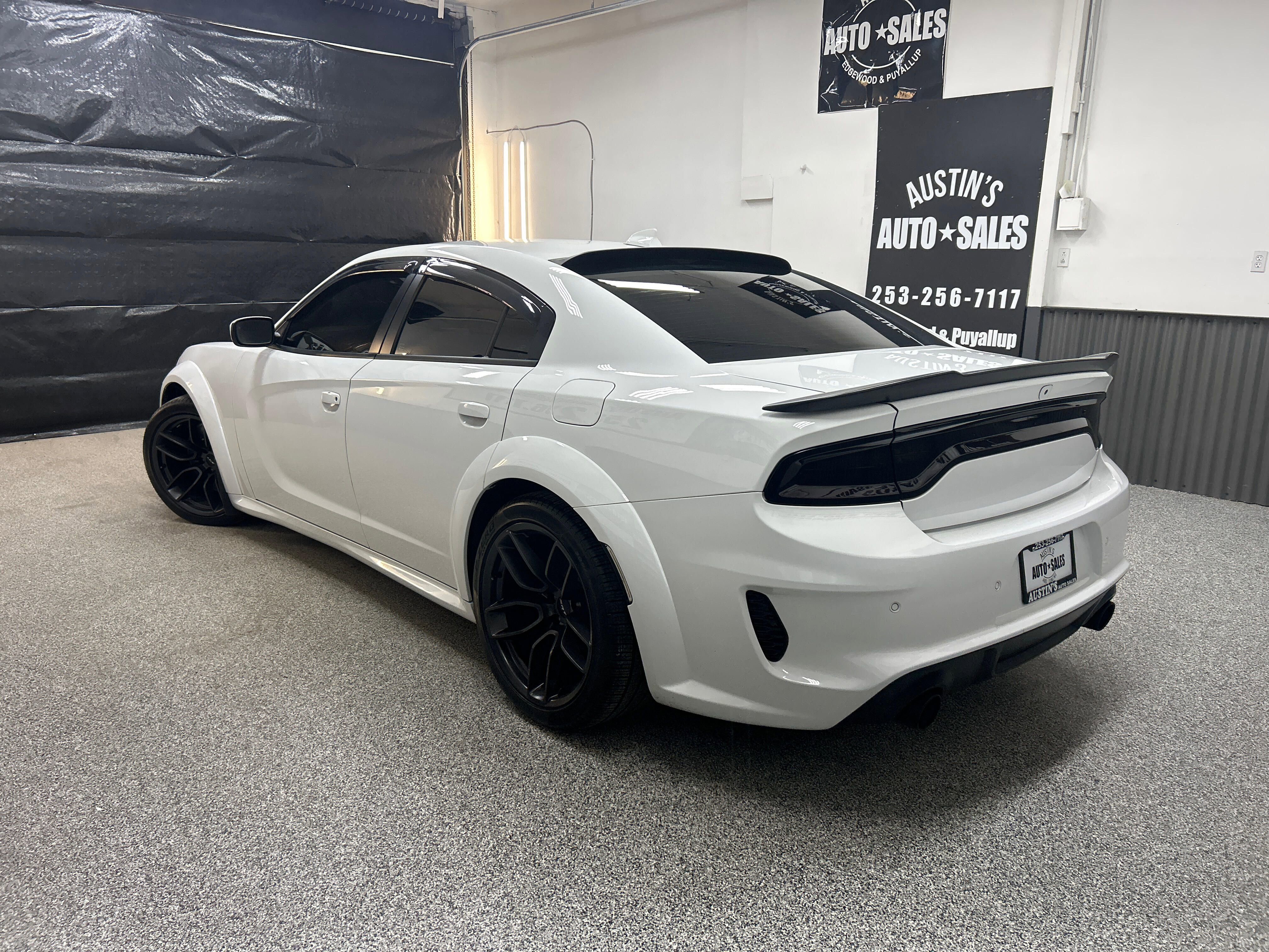 Used 2021 Dodge Charger Scat Pack image 4