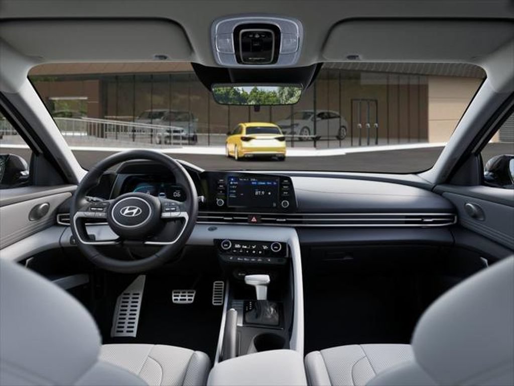 New 2026 Hyundai Elantra SEL Sport FWD image 11