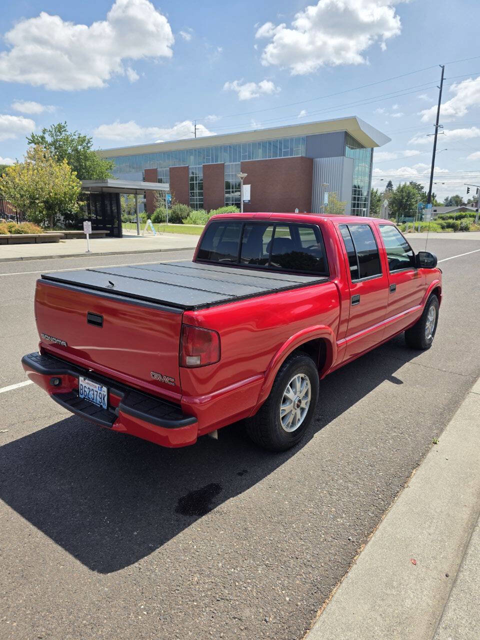 Used 2002 GMC Sonoma SLS w/ Marketing Option Pkg image 5